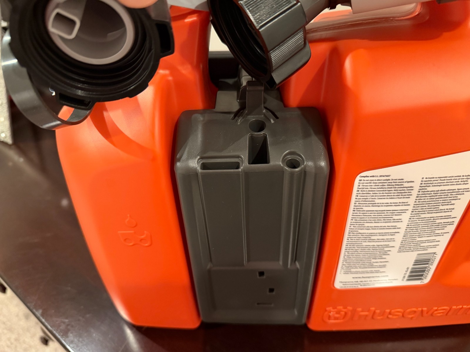 Husqvarna Combi Can - Chainsaw Fuel & Bar Oil (OEM - HEAVY DUTY) 580754201