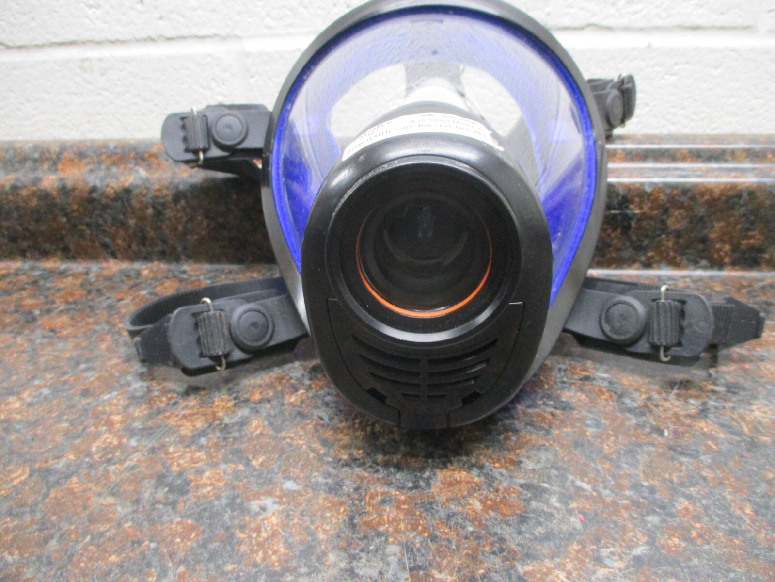 SURVIVAIR AIR 202010 MASK Respirator SCBA Firefighter Hazmat FREE SHIPPING