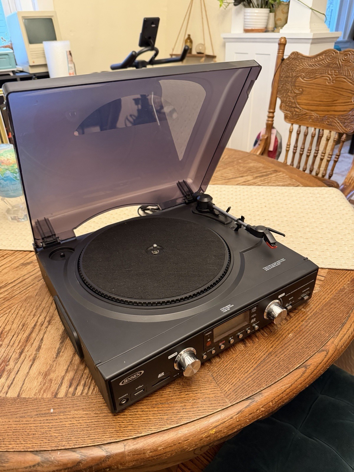 JENSEN JTA-460 3-Speed Stereo Turntable with MP3 Encoding System