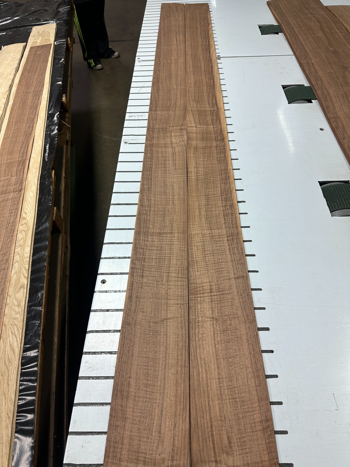 FIGURED Walnut Raw Wood Veneer 2 sheets 95'' x 5'' 331R