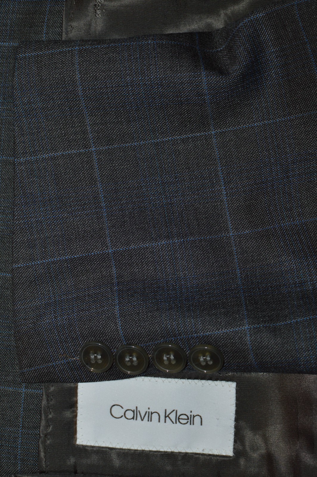 Llike New (2Pc Suit 46R 46 Regular R) CALVIN KLEIN Gray Windowpane Stretch 38x30