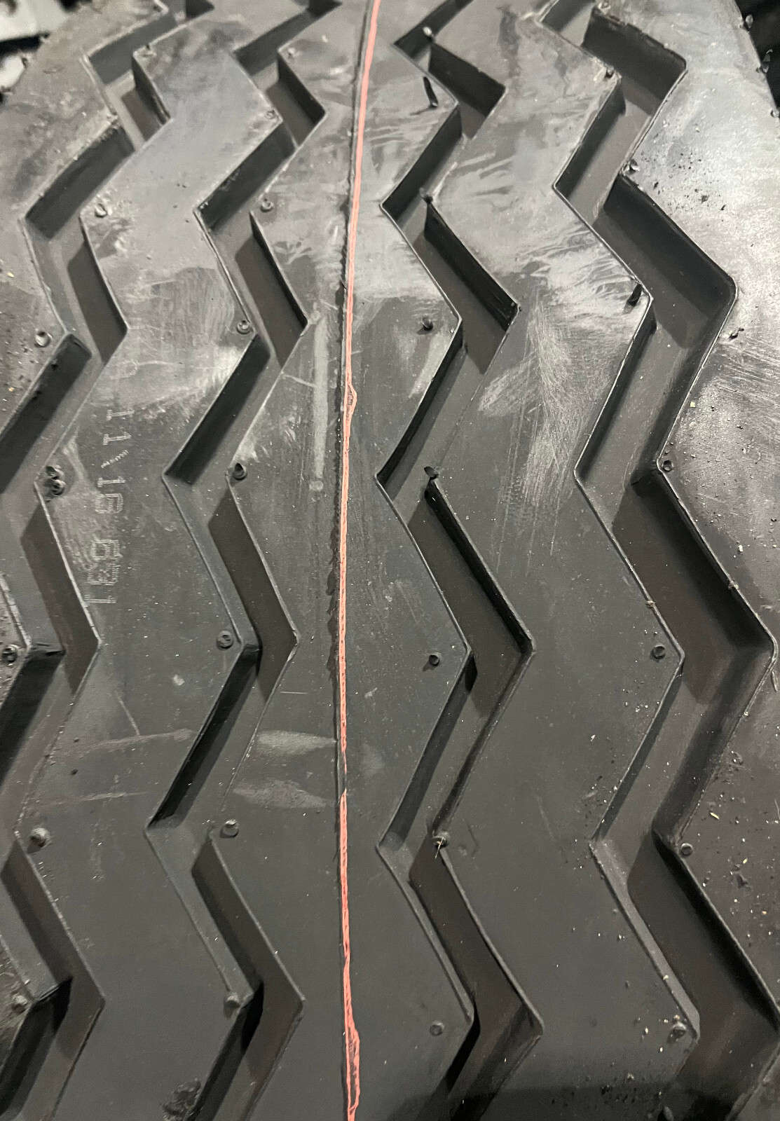 11L-16 12 PLY Road Crew F3 BACKHOE FRONT TIRE 11Lx16, Backhoe HEAVY DUTY 11 16