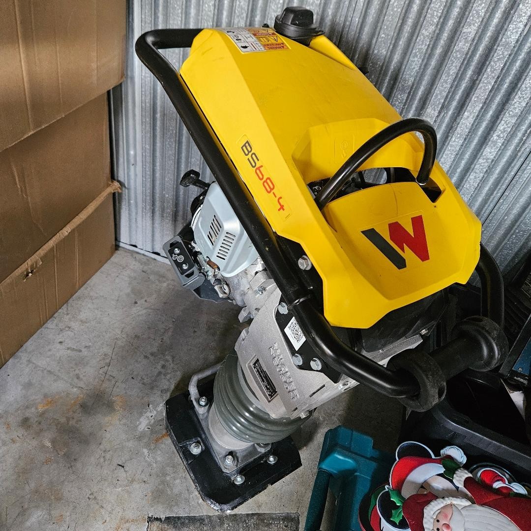 Light Use Wacker Neuson BS68-4Ab/28 Vibratory Rammer jumping jack 5100061970