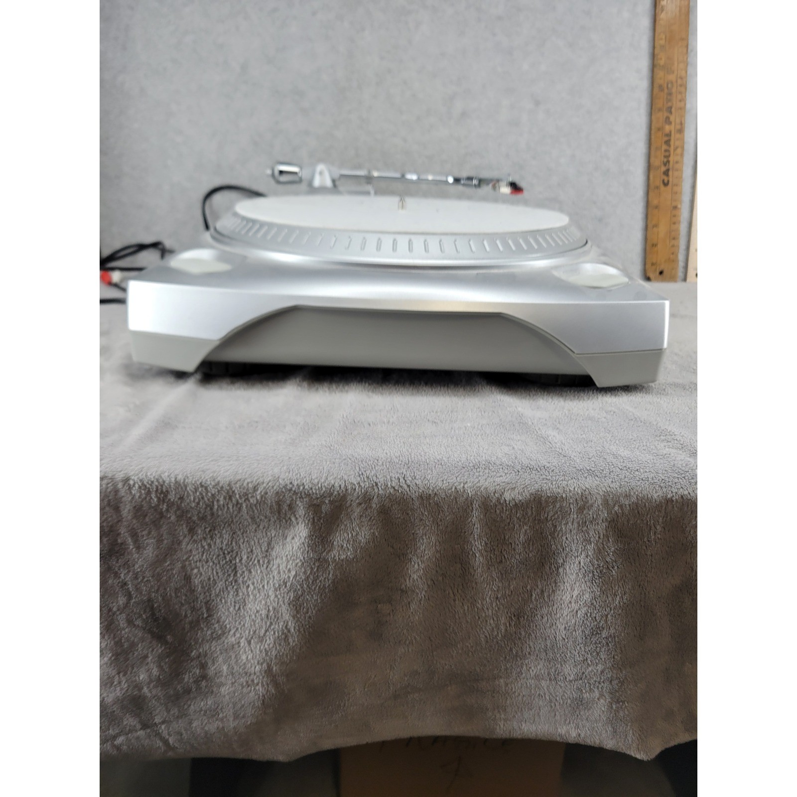 ION iTTUSB Silver USB Turntable Record Player 33 45 RPM Works No Top