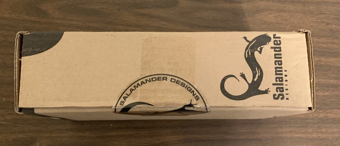 Salamander Design SQ/WK1 Wallmount Kit for Quad-width Synergy Models - Open Box