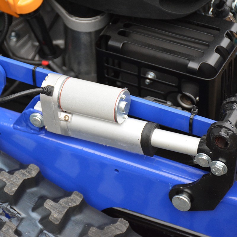 Gasoline Remote Controlled Tracked Lawn Mower RATO 225cc 7HP - Free Shipping