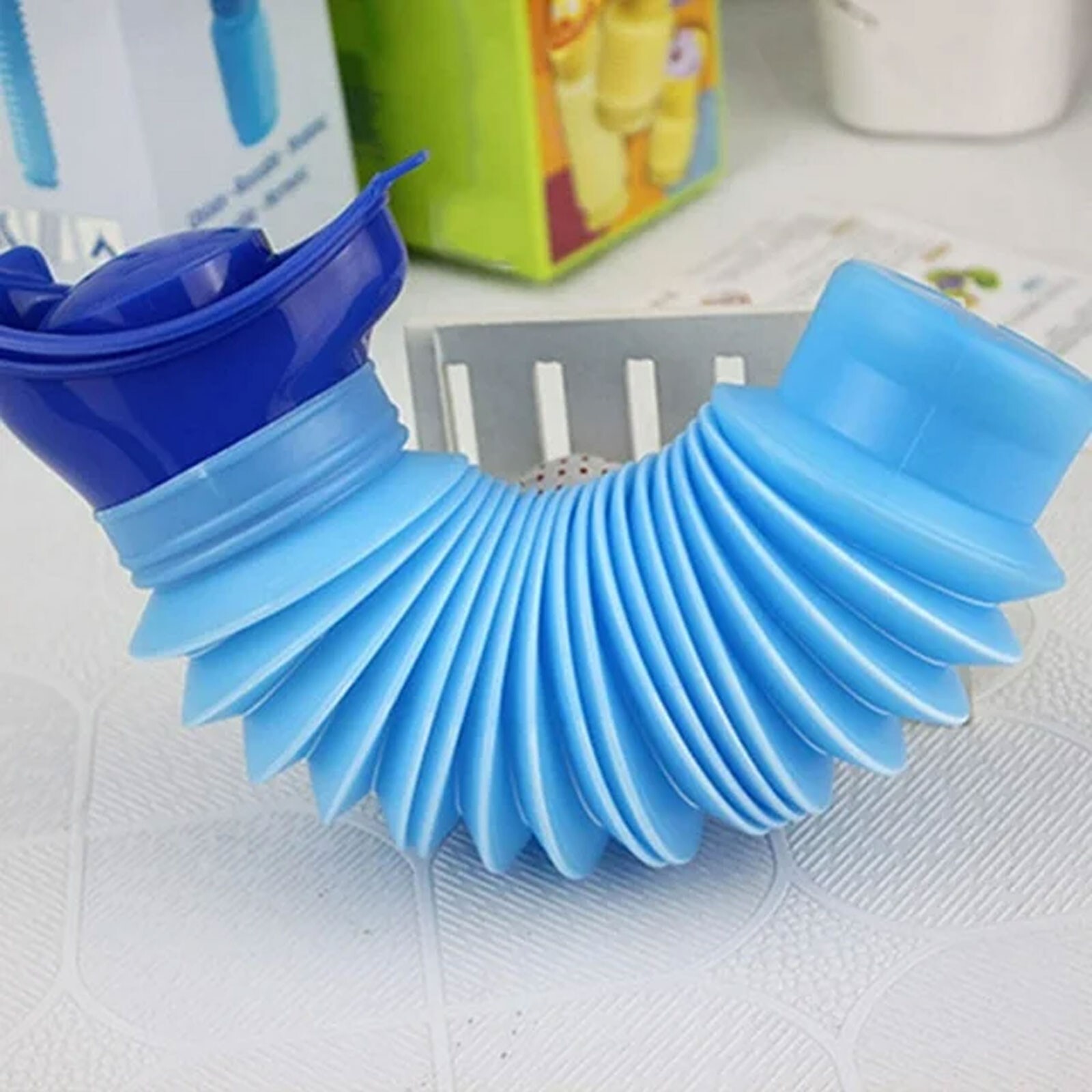 Portable Urinal Male Female Emergency Travel Camping Car Toilet Pee Bottle Kit