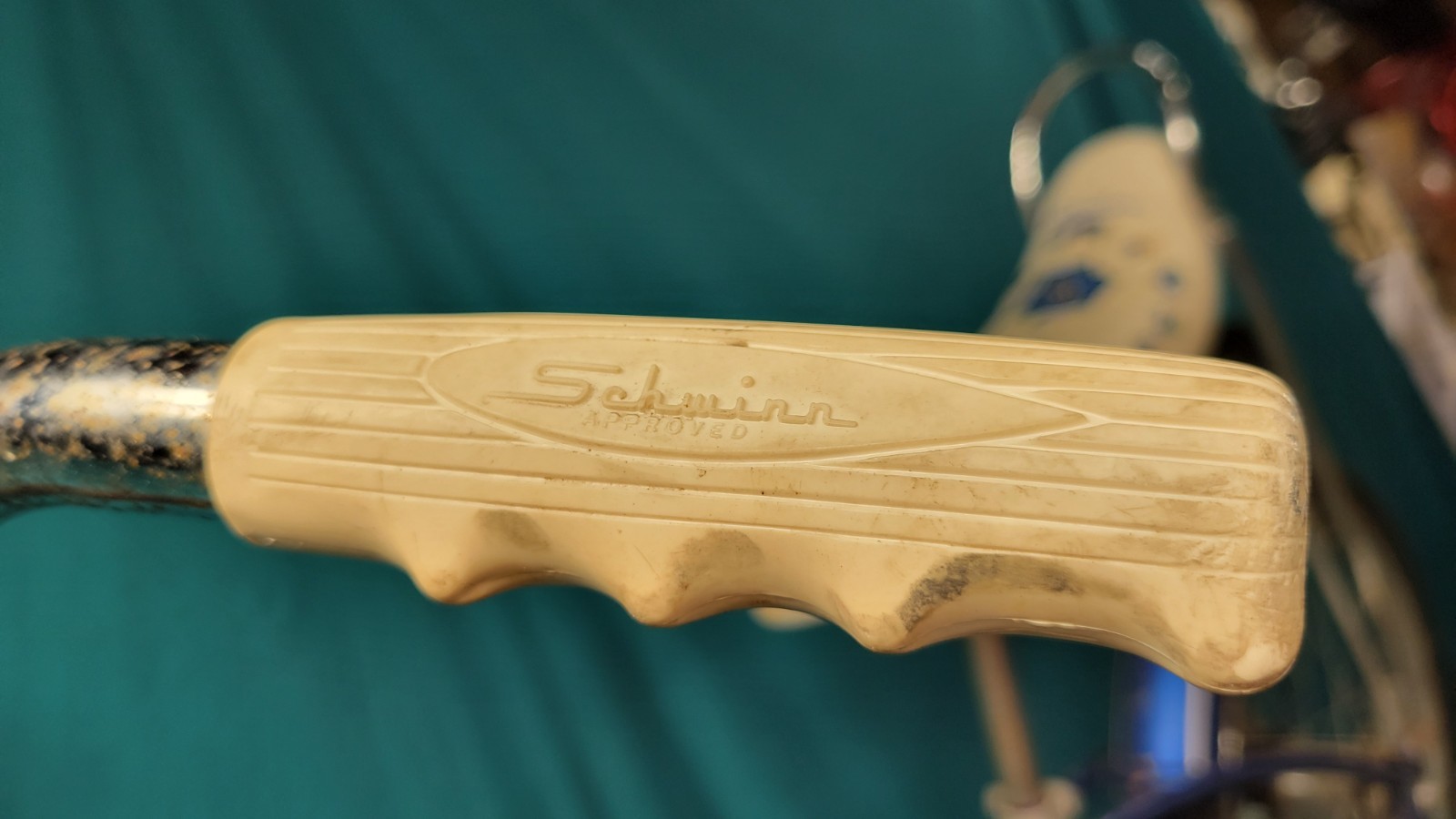 March 1979 Schwinn Fair Lady Complete Bicycle Tires Hold Air Banana Seat Rolls