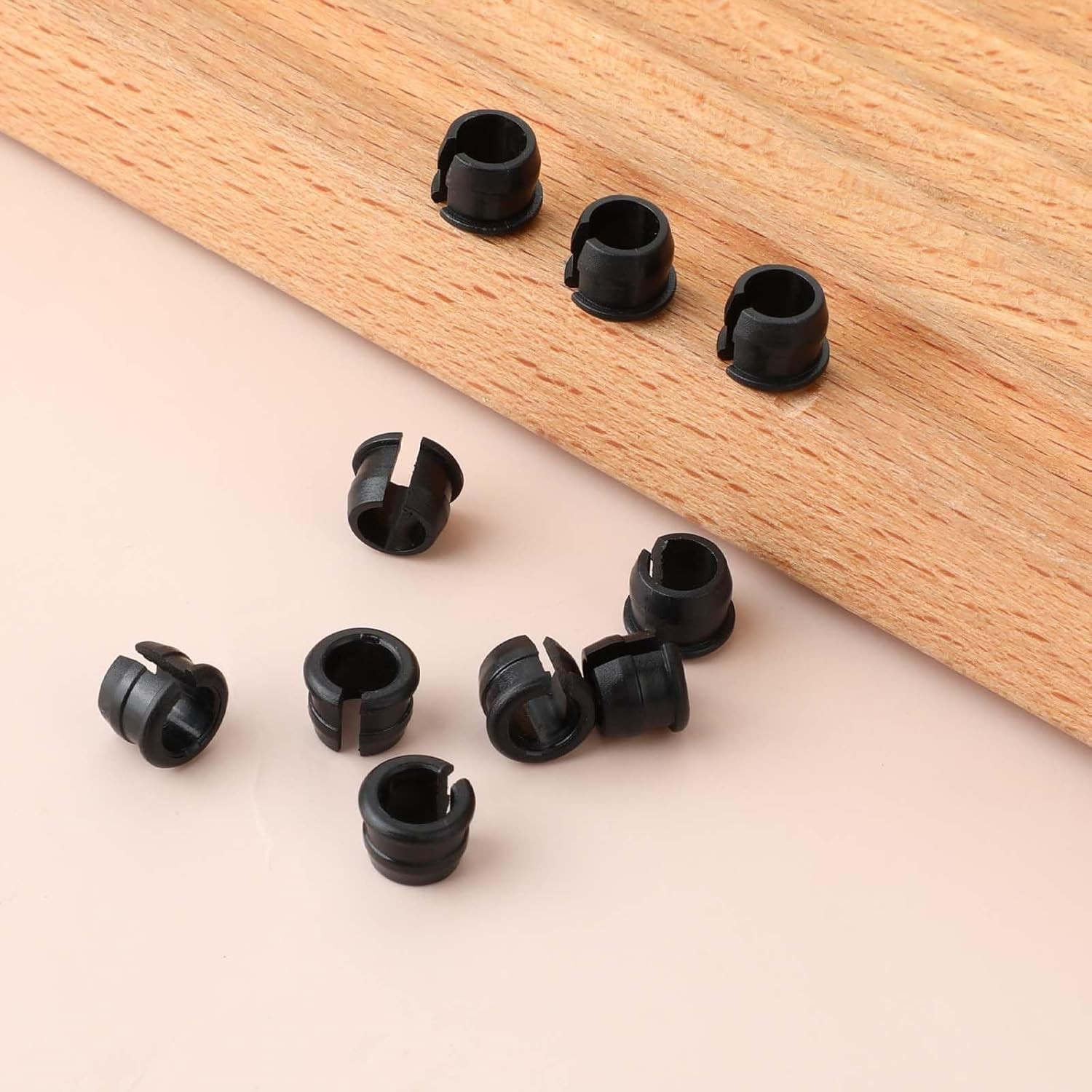 10 Pack Schrader to Presta Rim Adapters, Valve black