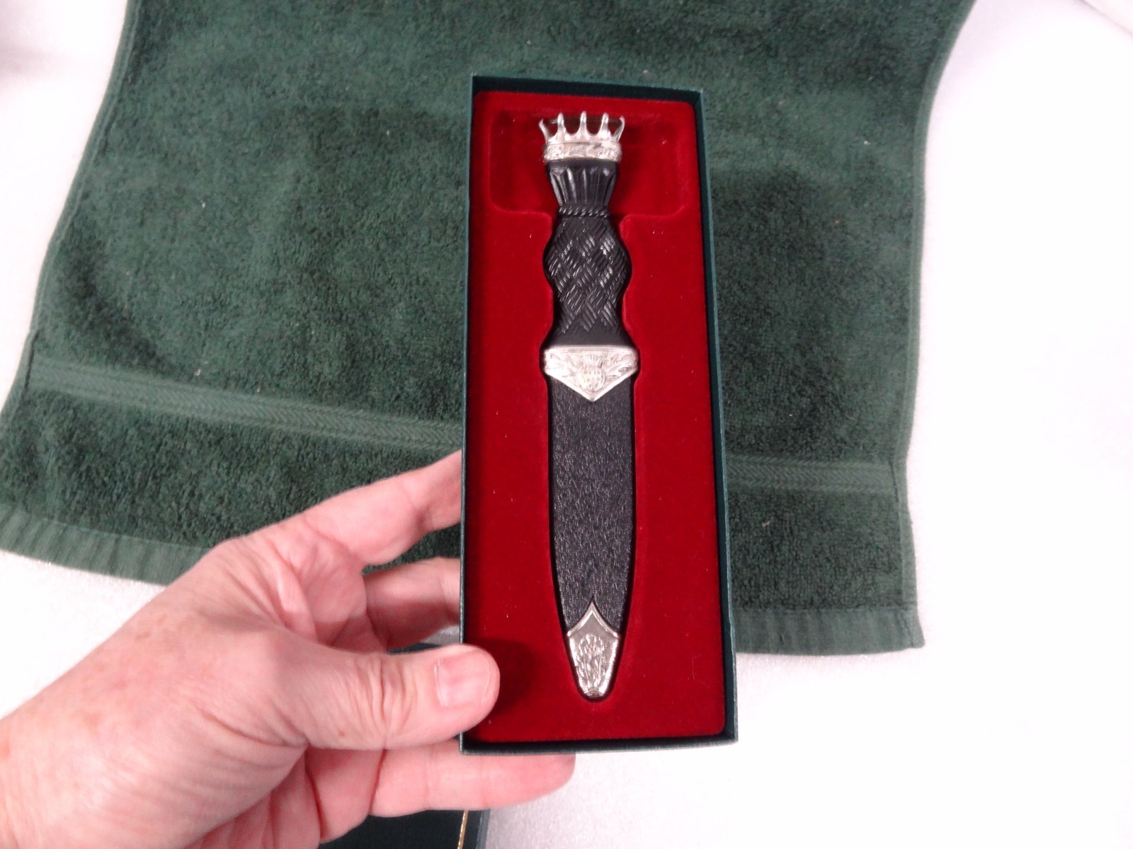 Vintage Scottish Sgian Dubh Kilt Dagger Knife Jewel Top w/ Sheath NIB NEW 7-1/4"