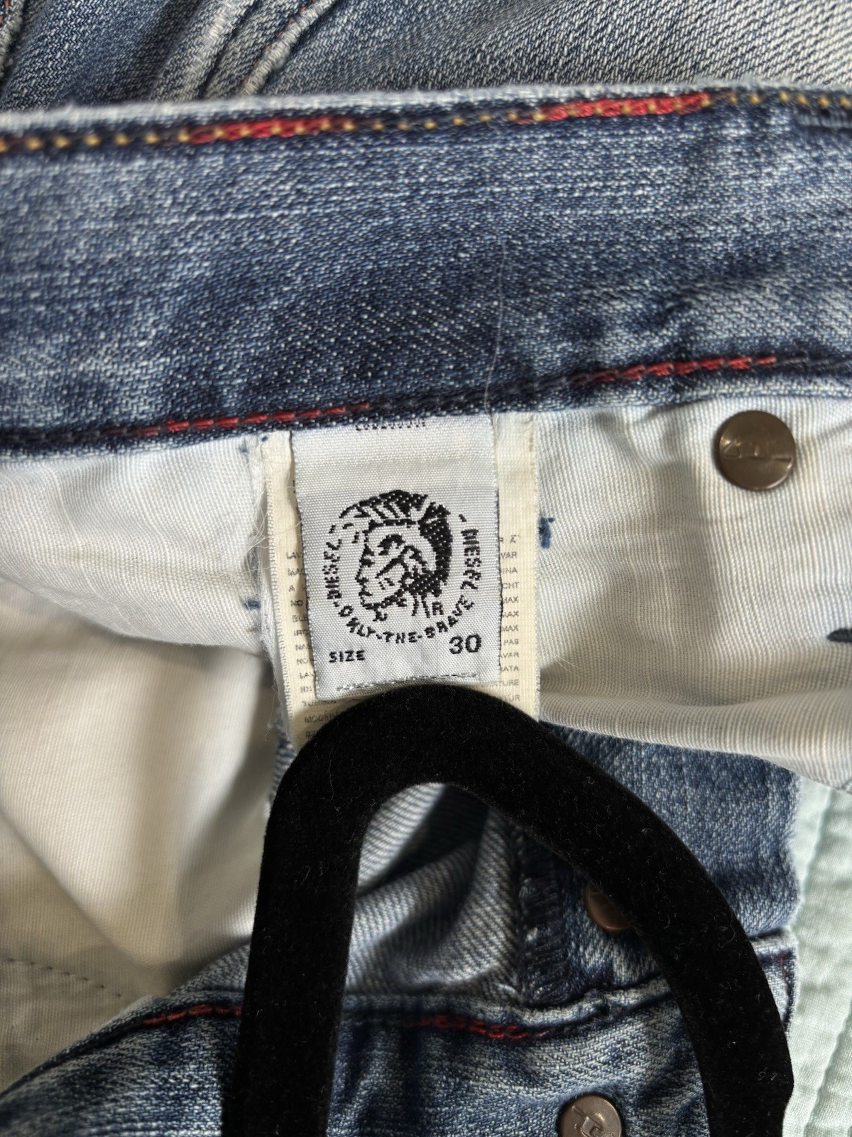 Vintage 90’s/Y2K Diesel Embroidered Dragon Low Rise Button-Fly Jeans - Rare!