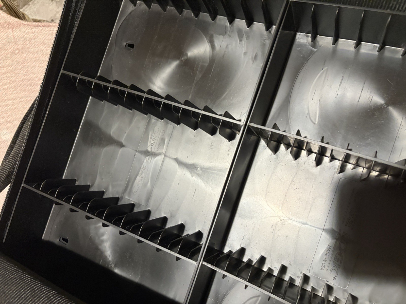 Vintage Case Logic Double Sided 120 Capacity Cassette Storage Travel Case