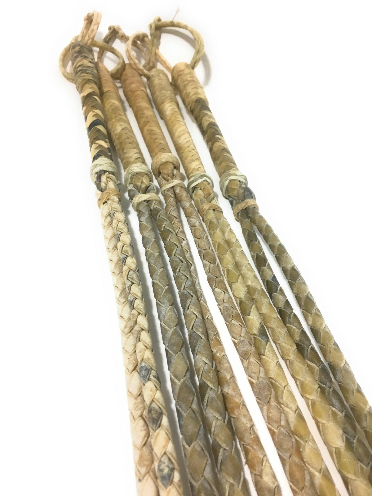 SADDLE HORSE CUARTA CHARRA. CHICOTE MEXICANO DE CUERO. HORSE QUIRT. CHARRERIA