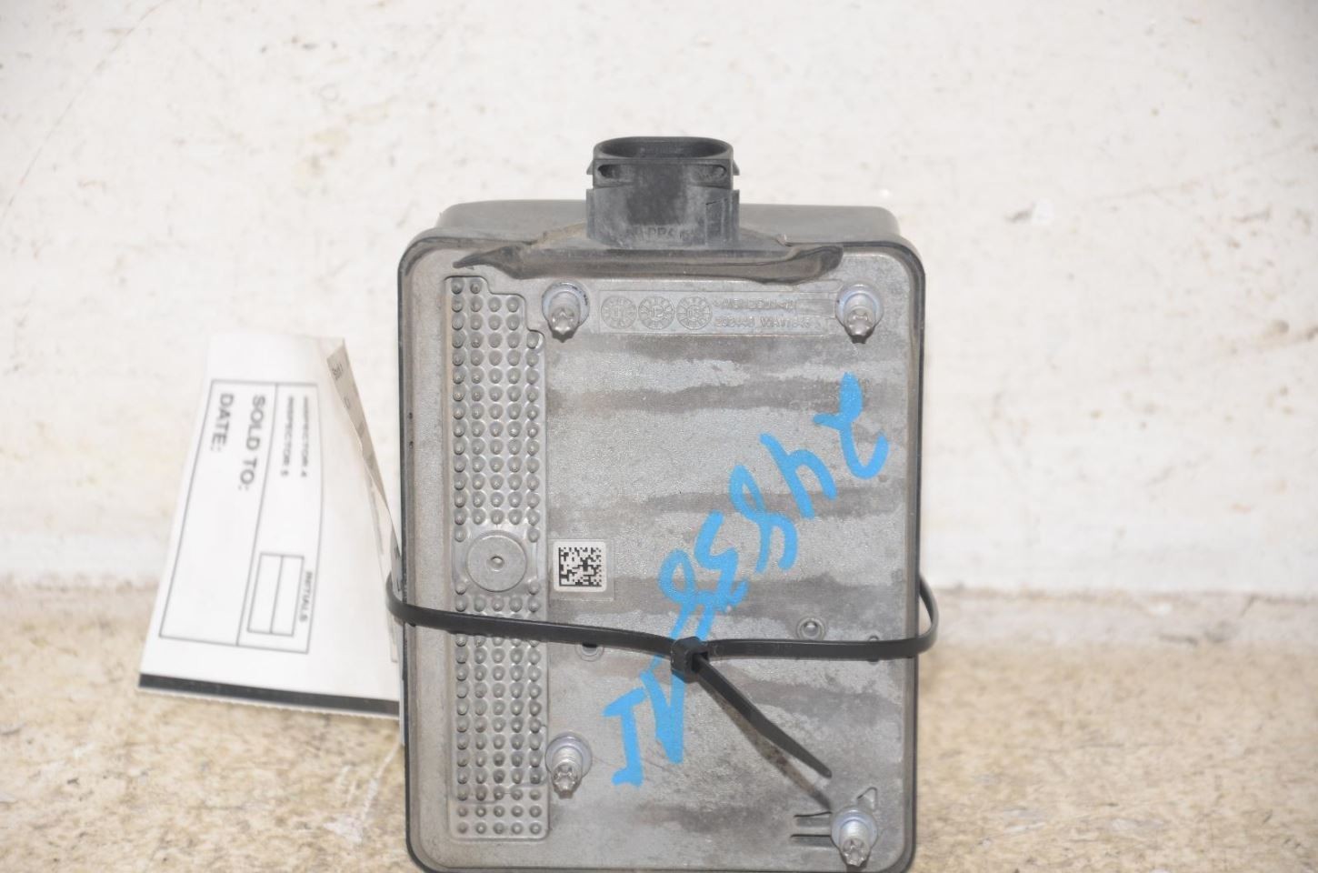 2012 2013 MERCEDES BENZ S63 Front Distronic Distance Radar Sensor         912113