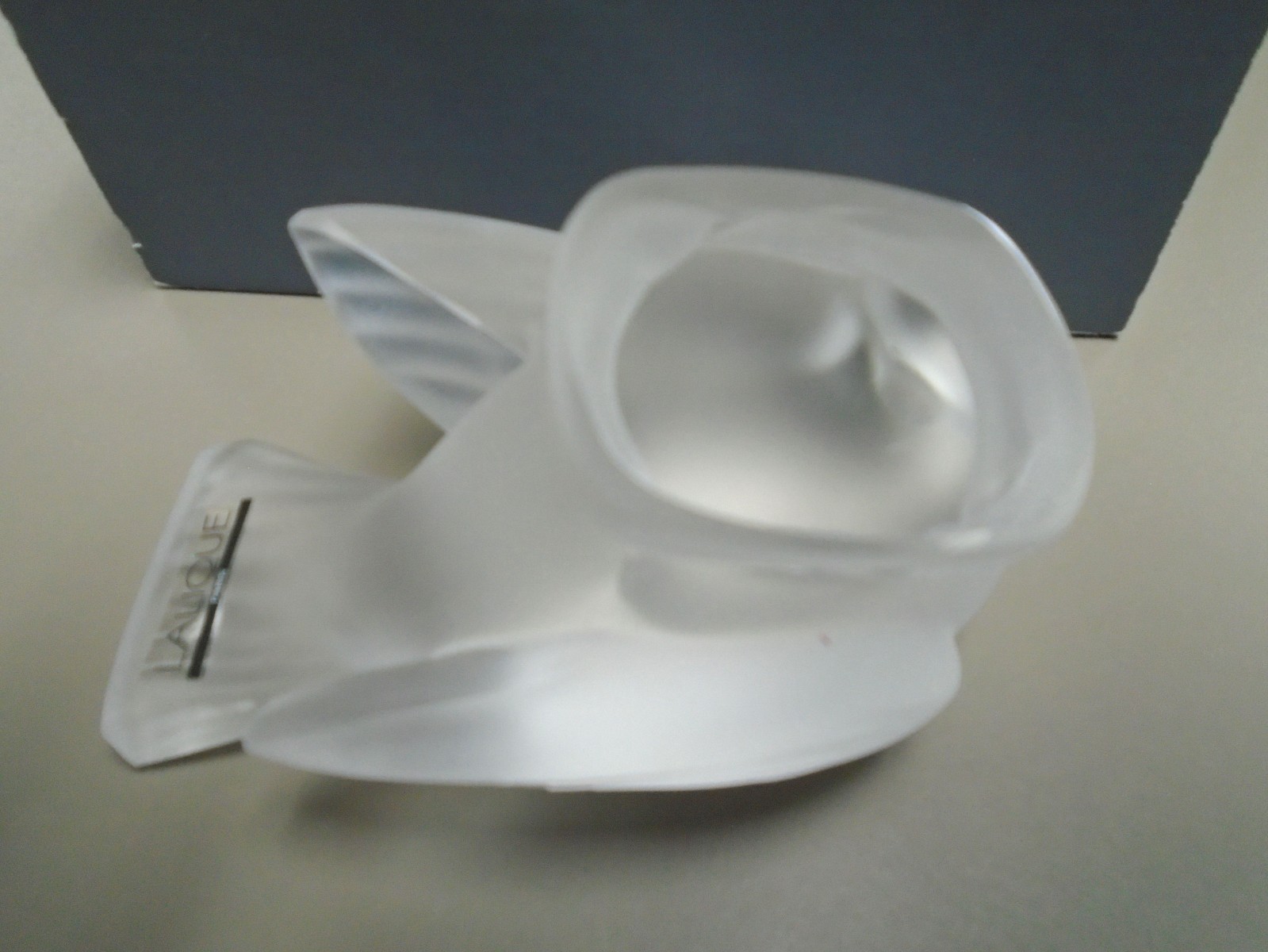 Lalique Paris Sparrow/Dove, Bird, Figurine, Frosted Crystal Art Glass