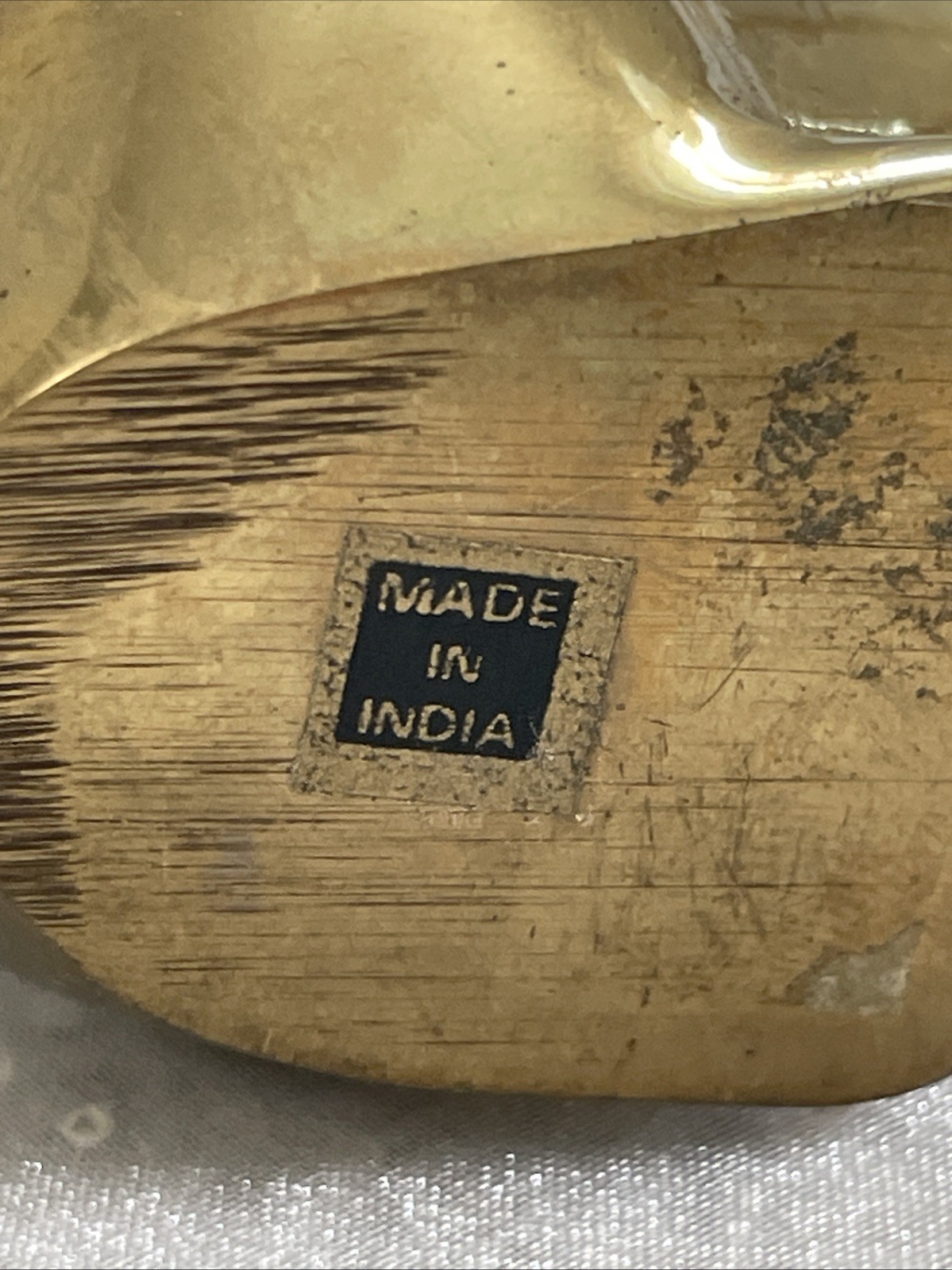 VTG Solid Brass Bunny Rabbit Figurine Paperweight ~Long Ear ~ India 3”Lx4.25”H