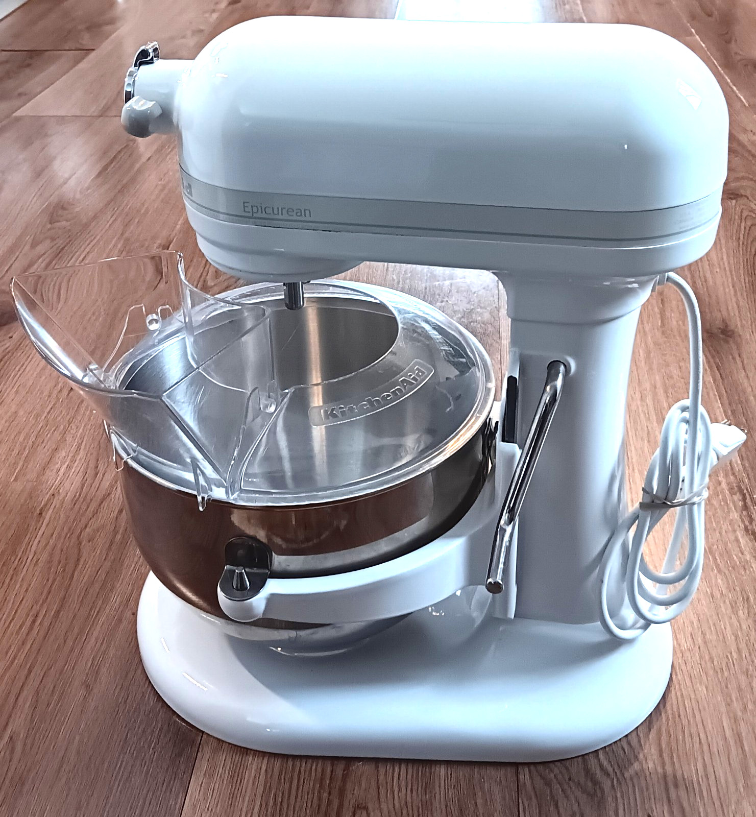 Used KitchenAid RKT2651XWW White Epicurean 6 QT 10 Speed Mixer Bowl Shields