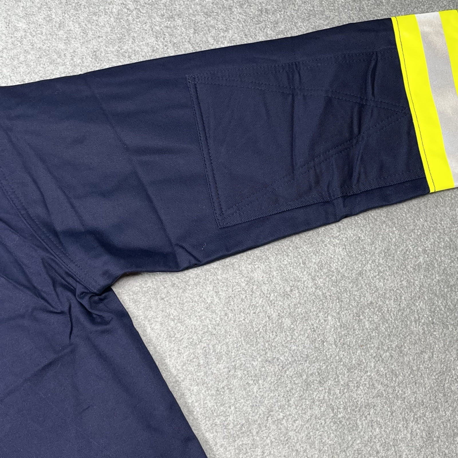 Fyrban FR Lakeland Jacket Coat Men Large Firefighter Rescue Safety Reflector