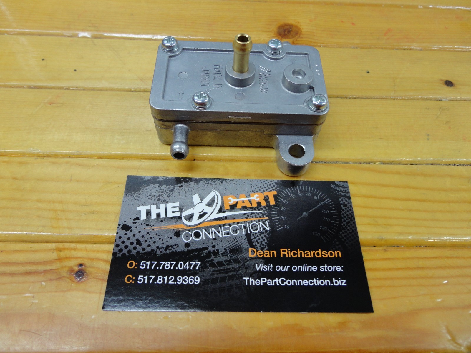 NEW MIKUNI FUEL PUMP DF44-211 SINGLE OUTLET FITS MANY