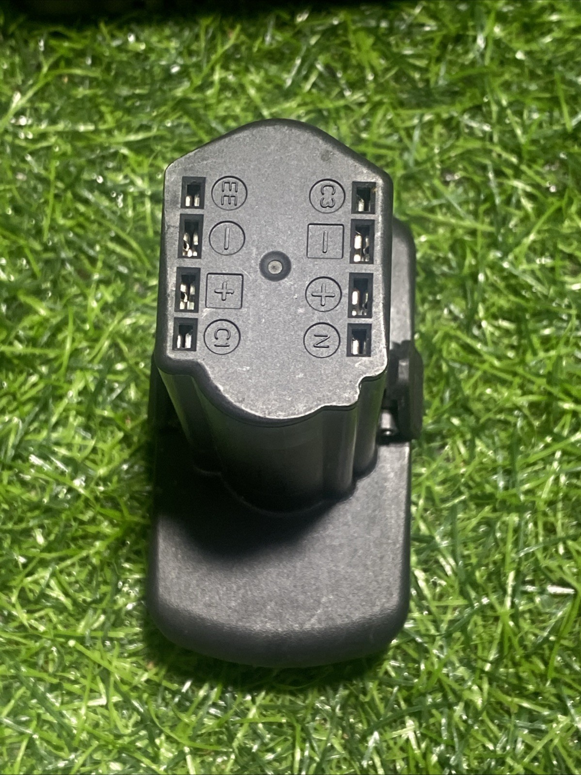 Snap-On 1/4" Cordless Long-Neck Ratchet - 14.4v - CTR817, Charger & Battery Mint