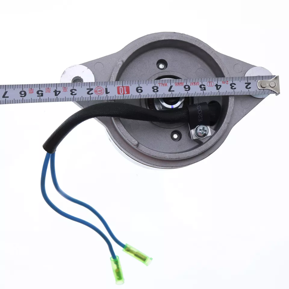 Alternator 10935 6C040-59252 15531-64017 For Kubota B2150 B7200 B20 B1550 B1750