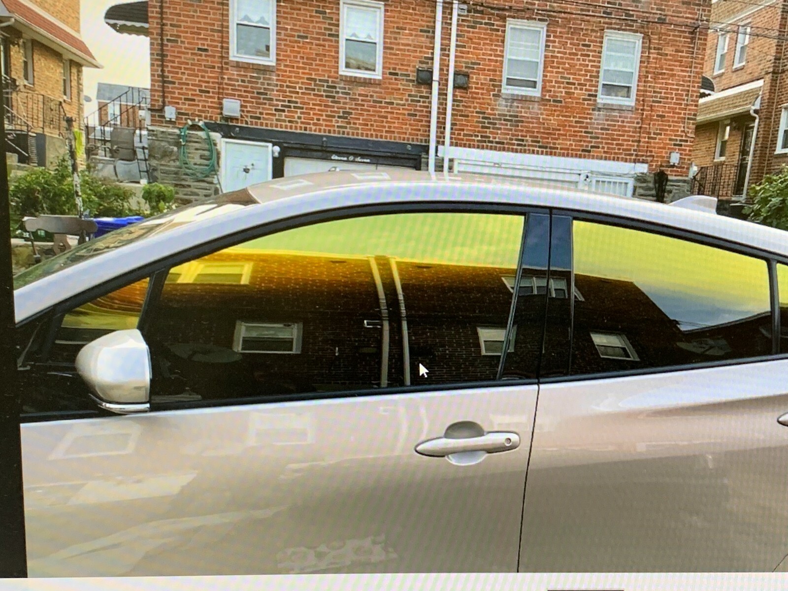 5% SOLAR MIRROR GOLD BLACK TOP WINDOW FILM TINT 20" X 10 FT F-17