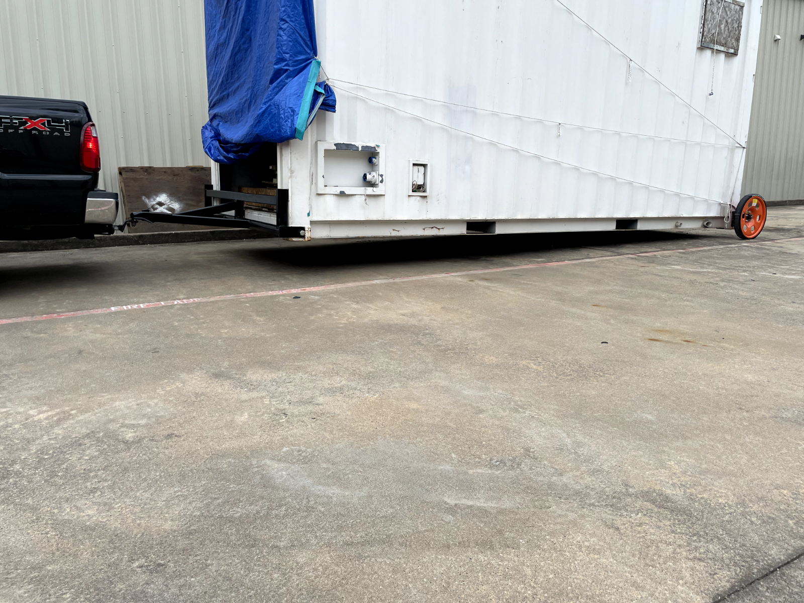 Shipping Container Tow Bar Kit Fits 20' & 40' Containers. Tow with your truck