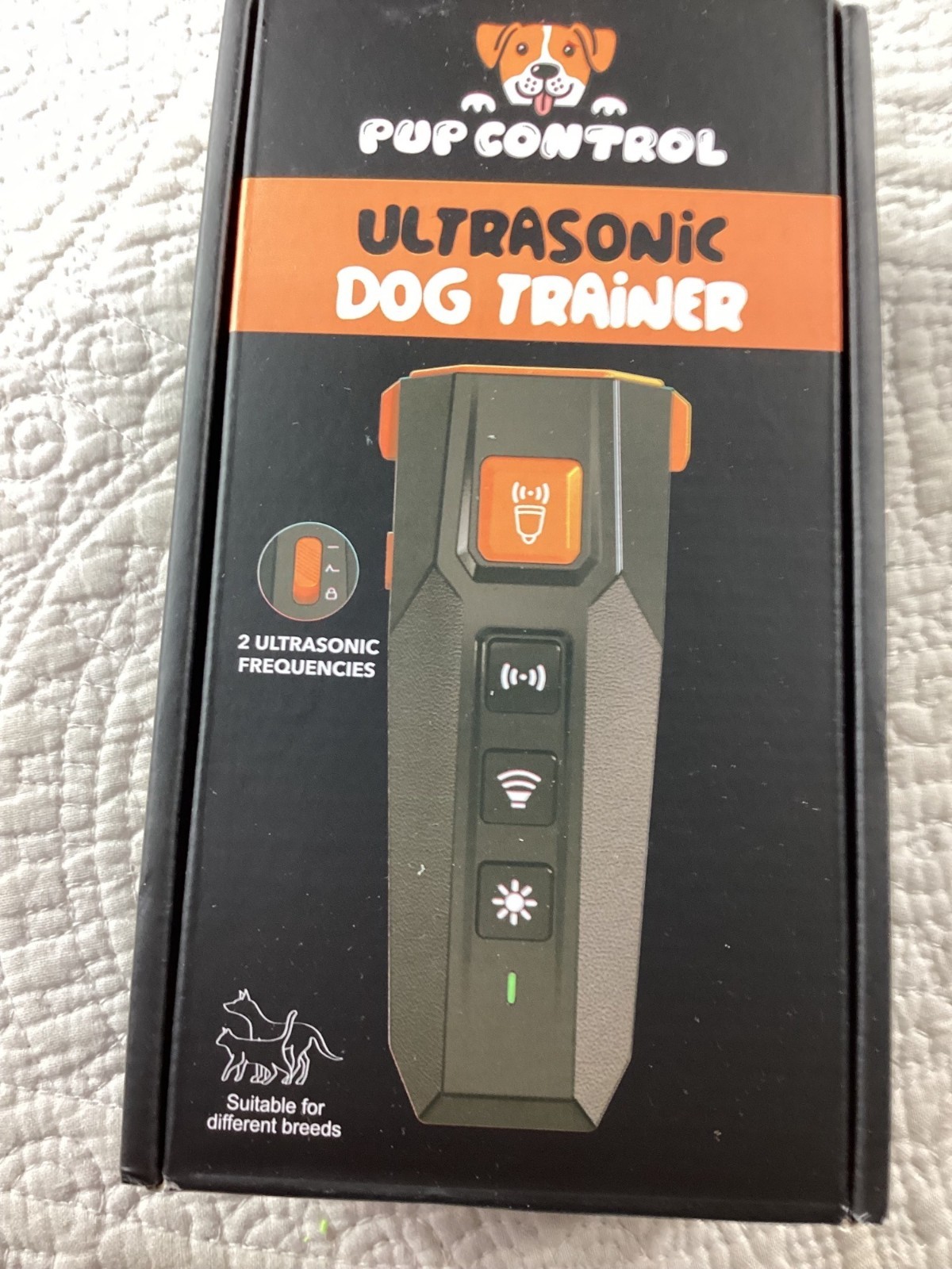 Pup Control Ultrasonic Dog Trainer*LED Flashlight*4 Modes. USB Rechargeable*NIB
