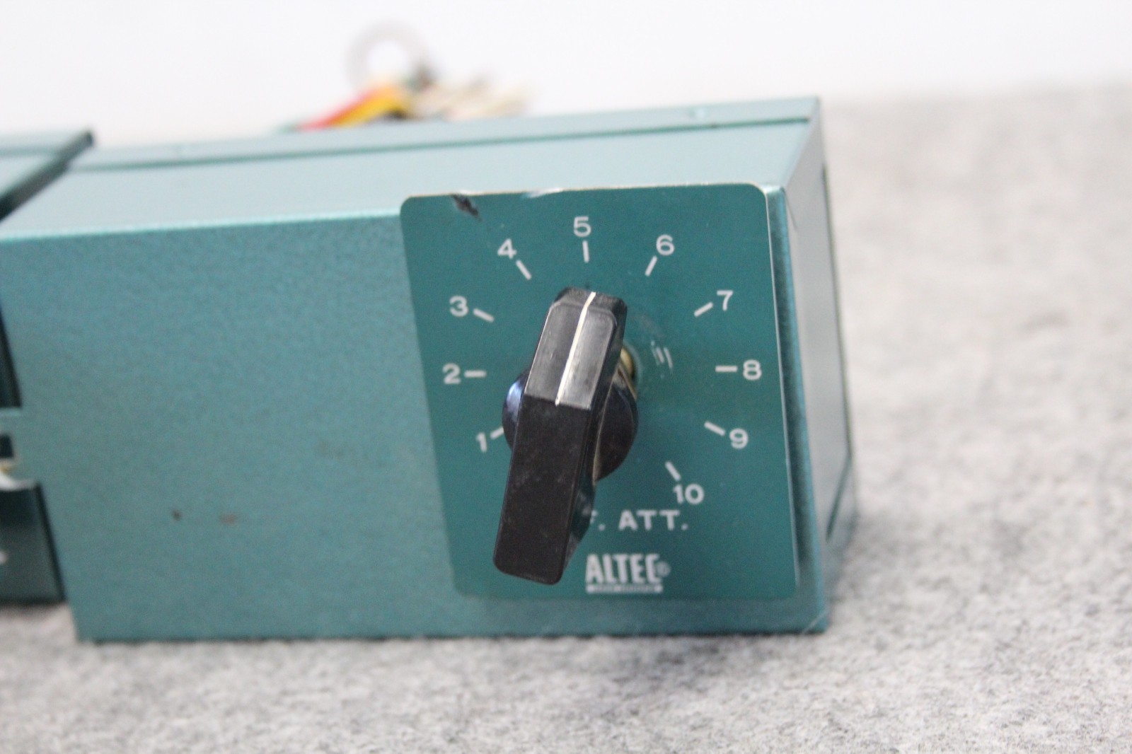 PAIR Altec N-3000-E 2-Way Crossovers Dividing Network 601C