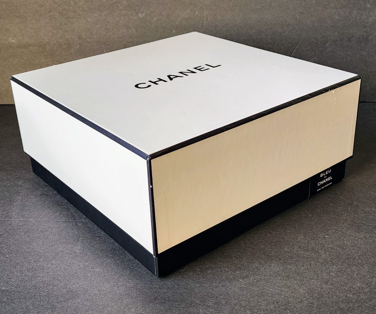 CHANEL Signature Gift Box – Luxury Rigid Presentation Box, Empty, Collectible
