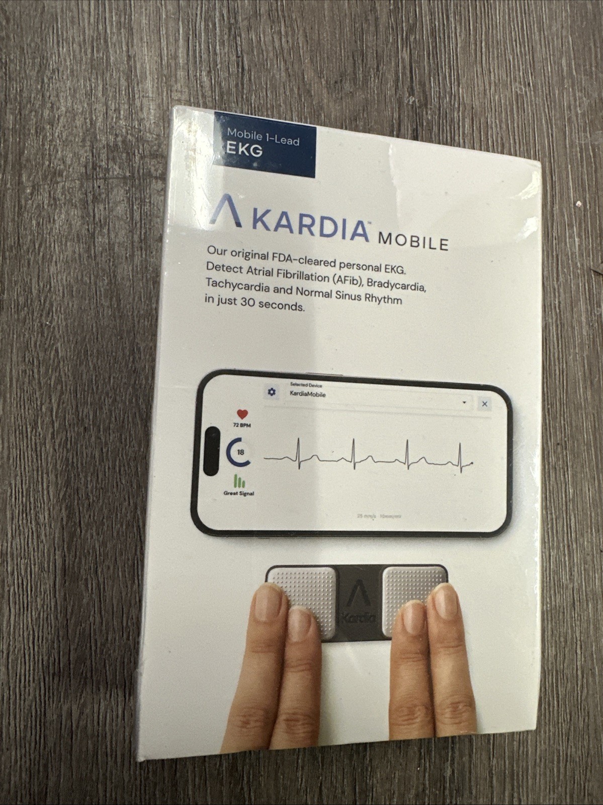 AliveCor AC-009 KardiaMobile Wireless Personal EKG Monitor Black  NEW SHIPS FAST