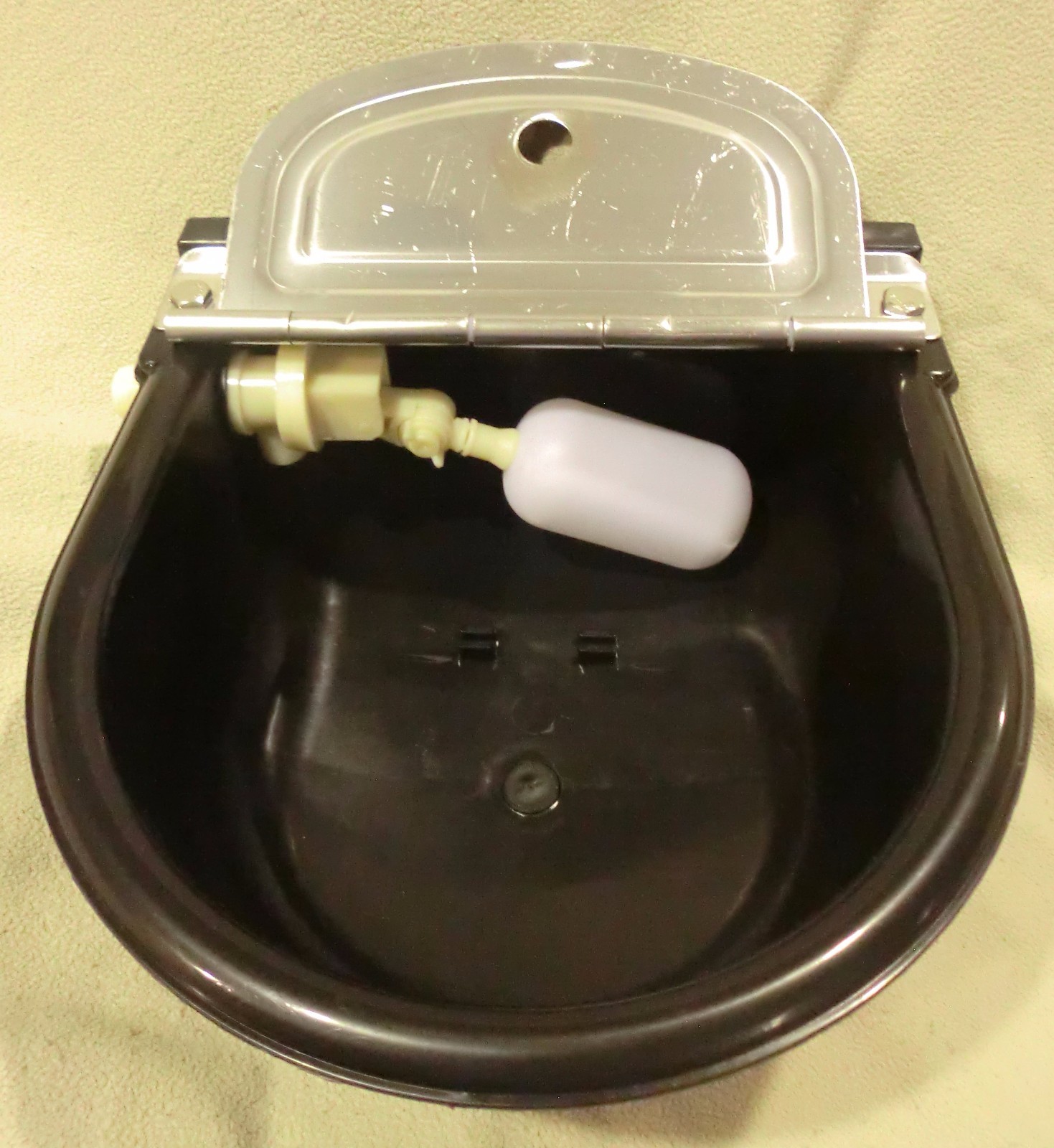 LARGE AUTOMATIC FARM GRADE STOCK WATERER FOR HORSE CATTLE GOAT SHEEP DOG WATER