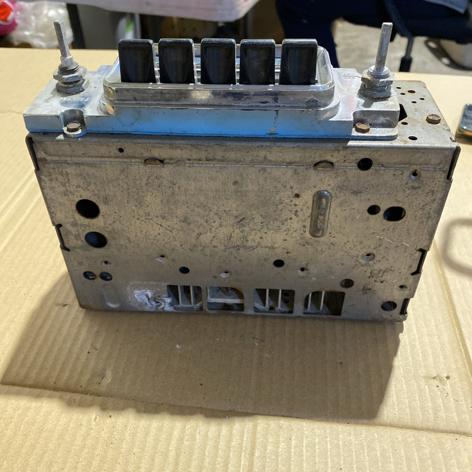 1966 - 1967 PONTIAC GTO LEMANS TEMPEST AM RADIO ORIGINAL GM #7293554 A36