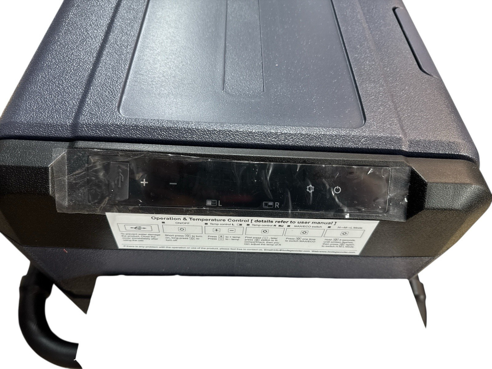 BODEGAcooler 59QT Car Fridge Dual Door Dual Zone w/Wheels TAW55 (OB)