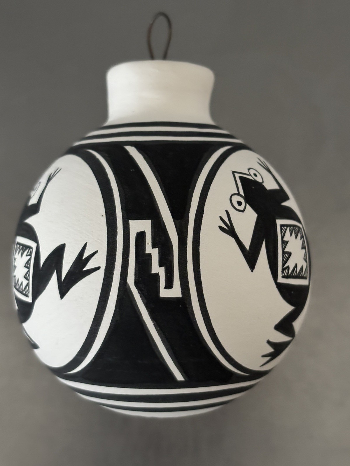 Signed Kimo DeCora Isleta Pueblo Pottery 3” Ornament Southwest Frog FREE SHIP