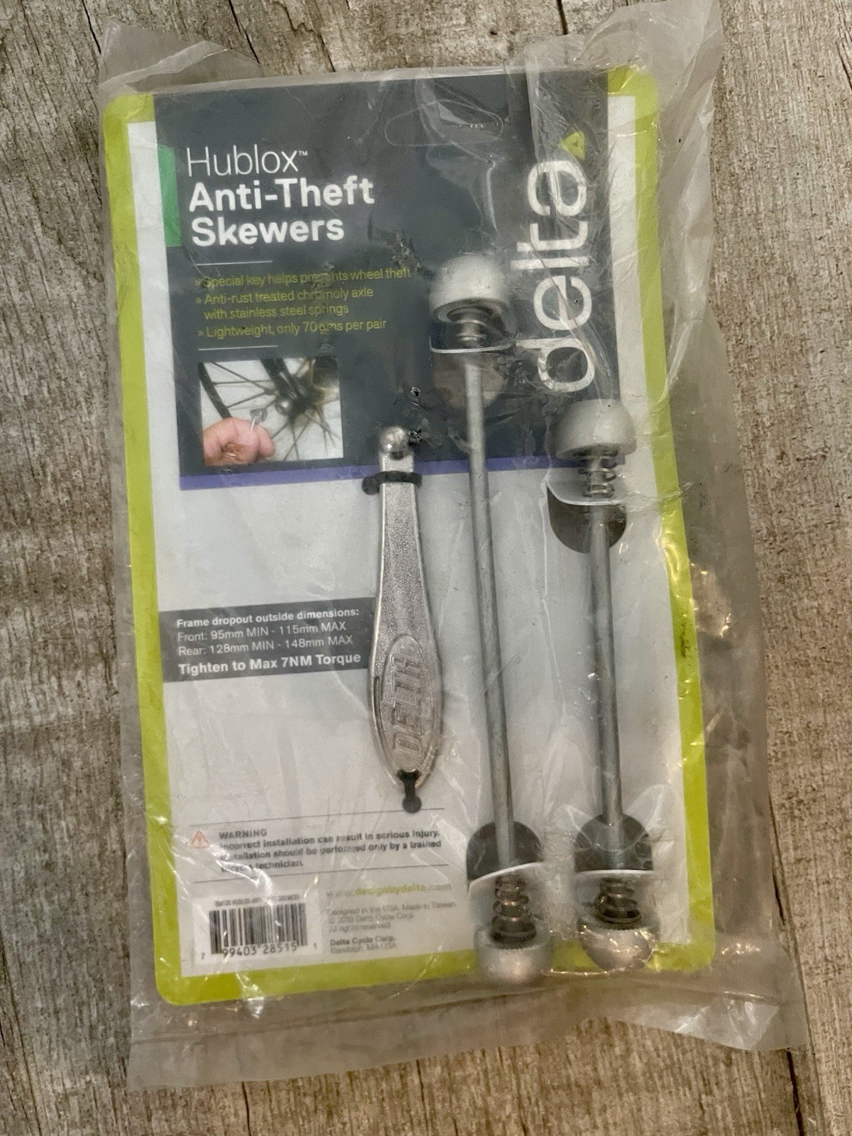 Delta HubLox Anti-Theft Bicycle Skewers with QR Locking System - NEW