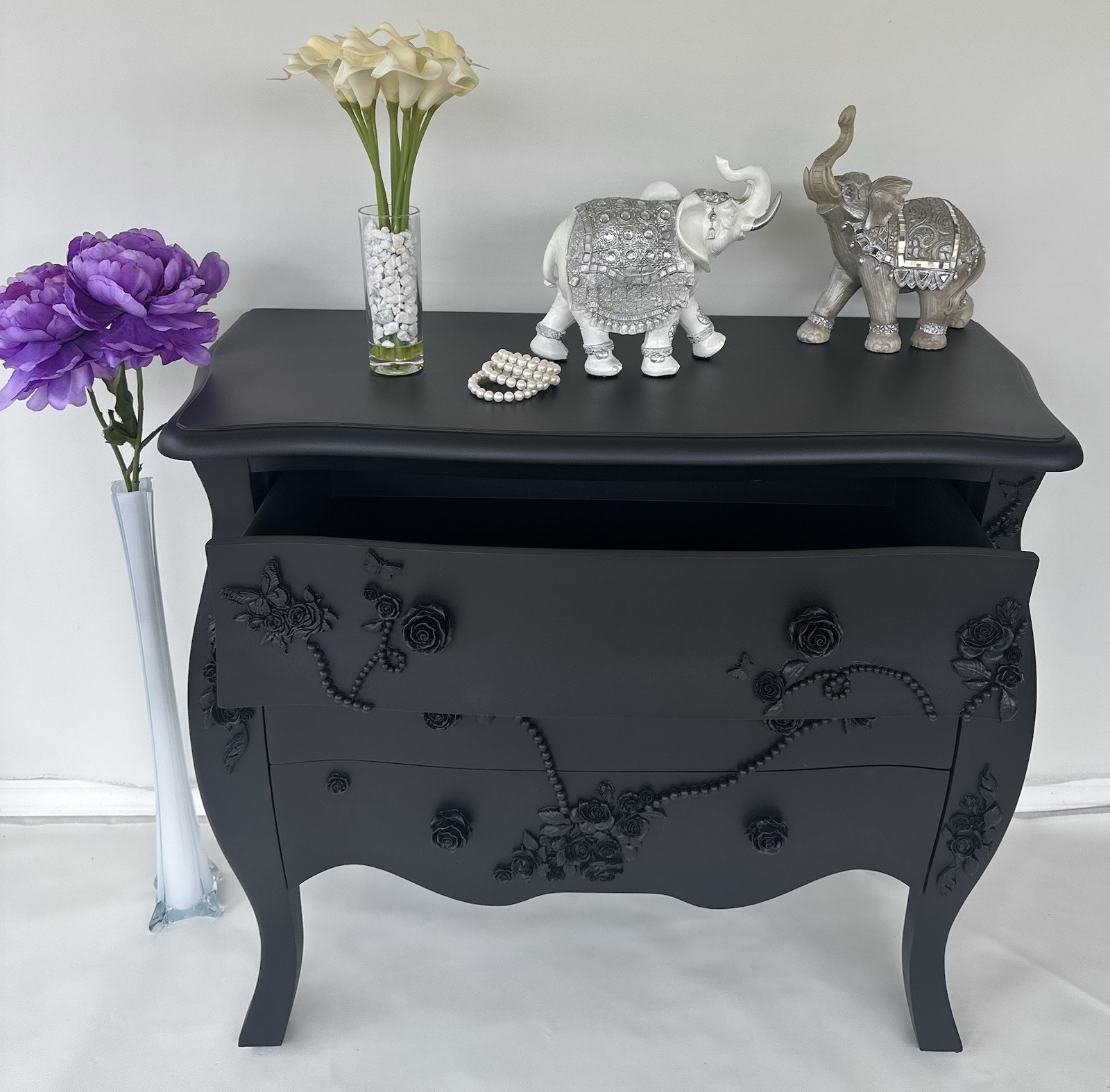 Matte Black Bombay Style Dresser/Nightstand/ Entryway Table