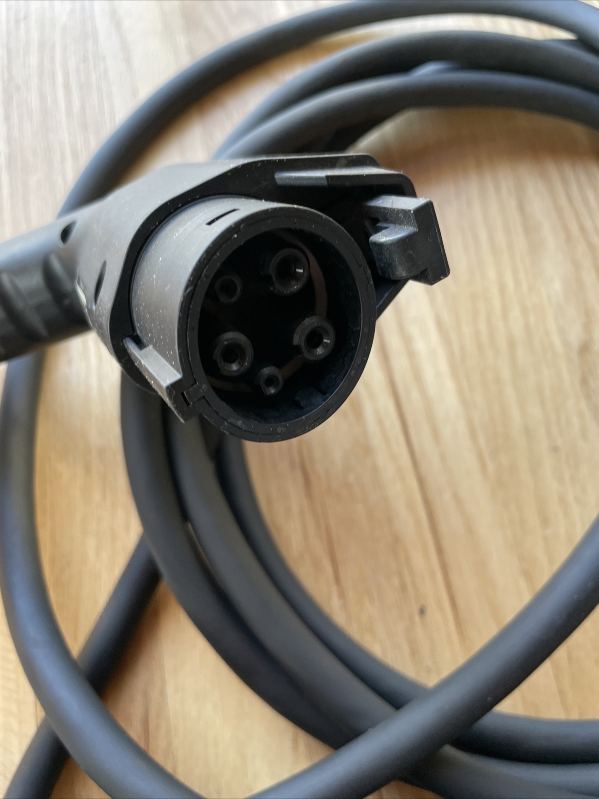 Nissan Leaf Ariya EV Charger level 2 30 Amps fast home charging cable 220v 240v