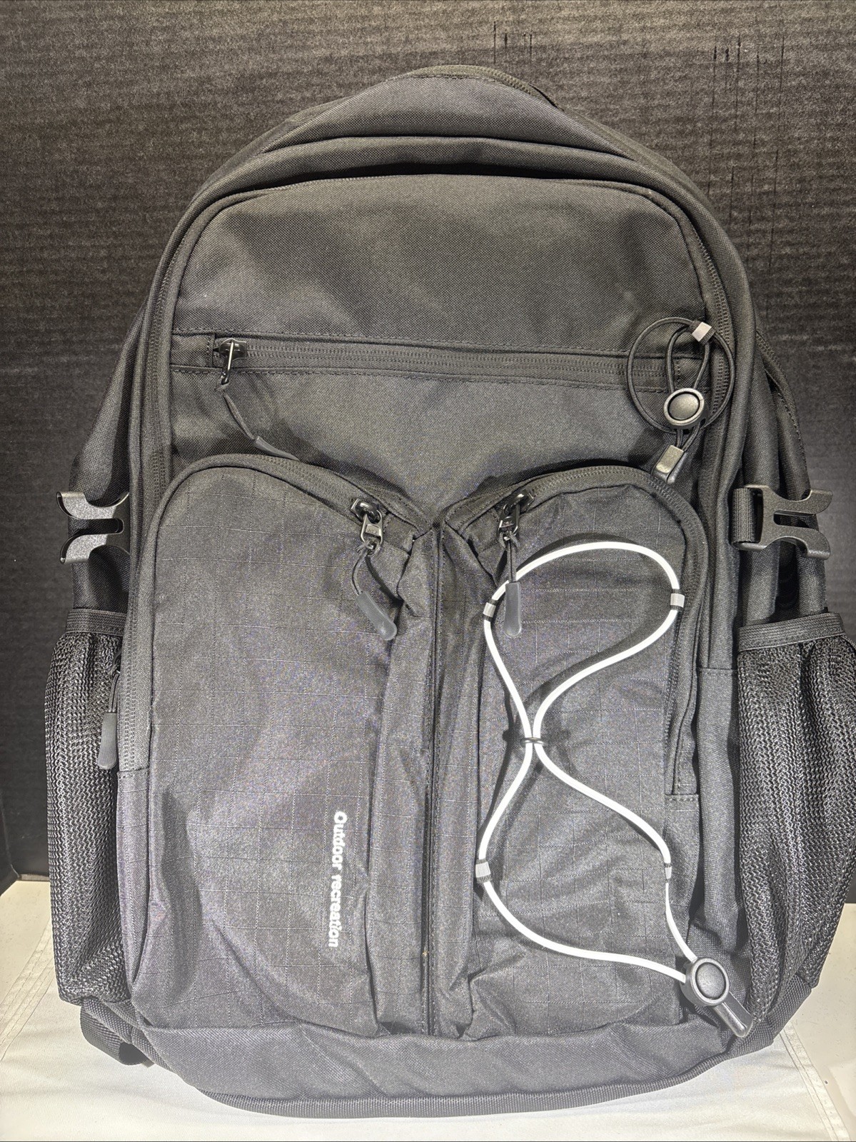 NWT-Amalodie Outdoor Recreation Backpack Black Adjustable Size 20 x 14 Terylene