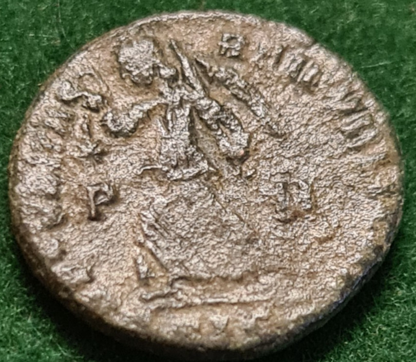 Roman Bronze 3rd-4th Century, Constantine Period AE3/4 (12 in lot)