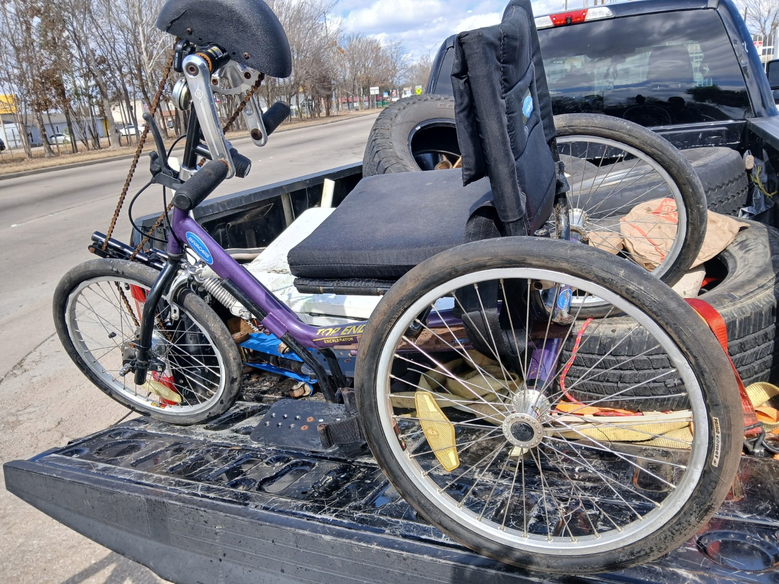 Invacare Top End Excelerator Handcycle 15"W 12-Speed