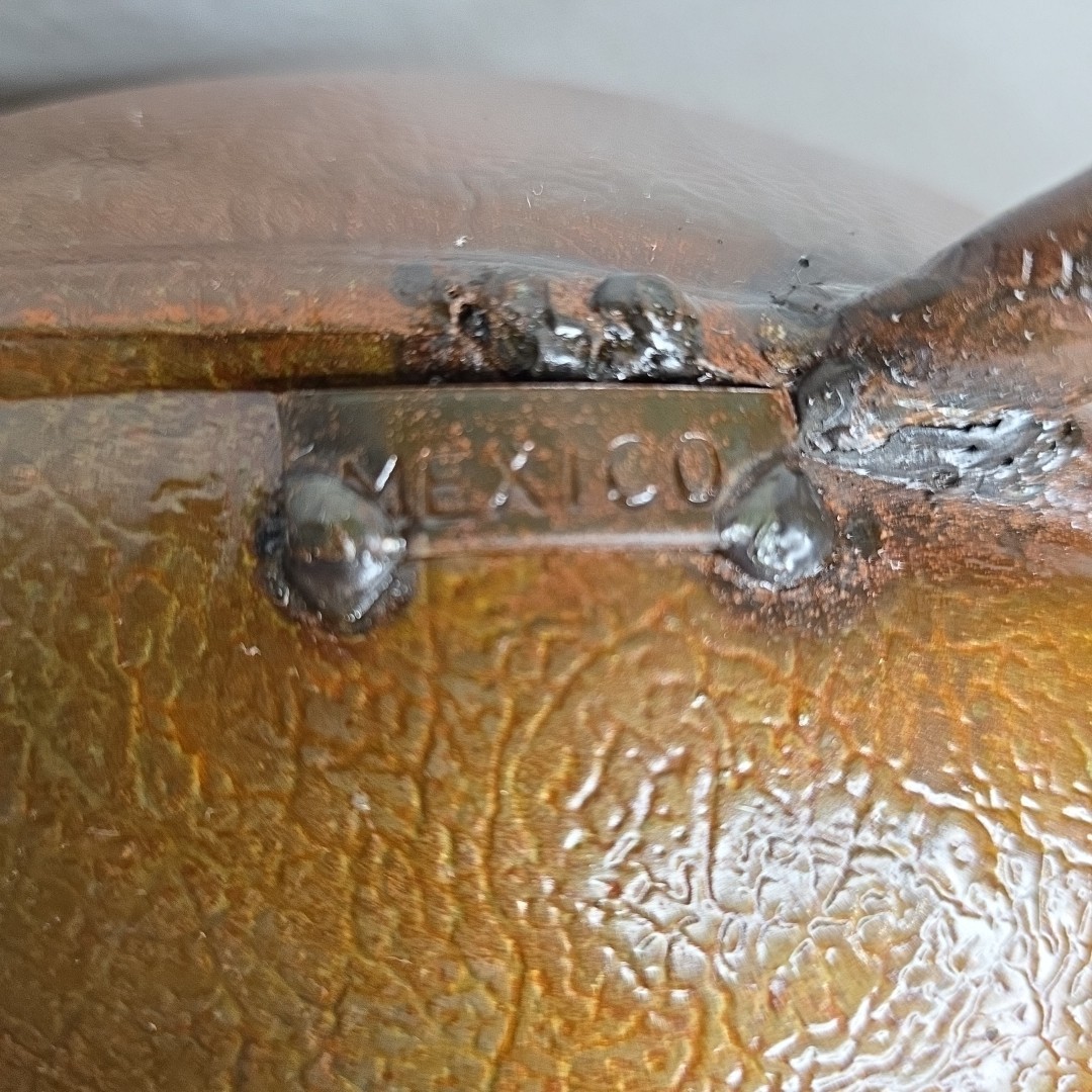 Texas Longhorns Metal Football With Stand Collectible Manning Hook'em Horns