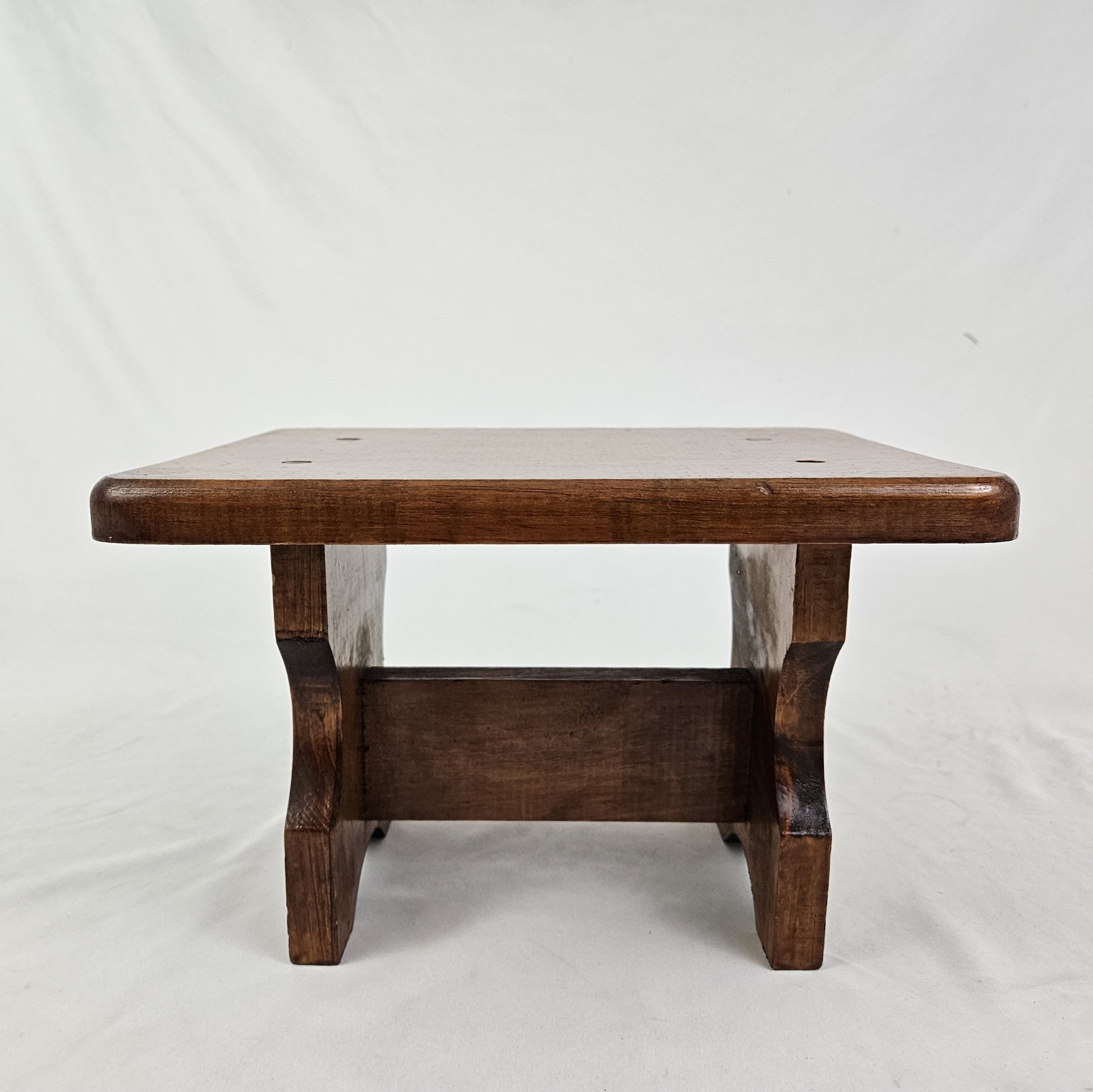 Vintage Milking Stepstool Foot Stool Stepstool Plant Stand Primitive Farmhouse