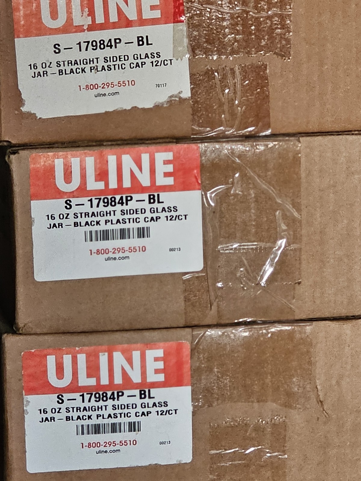 12 COUNT 16 OZ STRAIGHT SIDED GLASS JAR WITH BLACK PLASTIC CAP ULINE S-17984P-BL