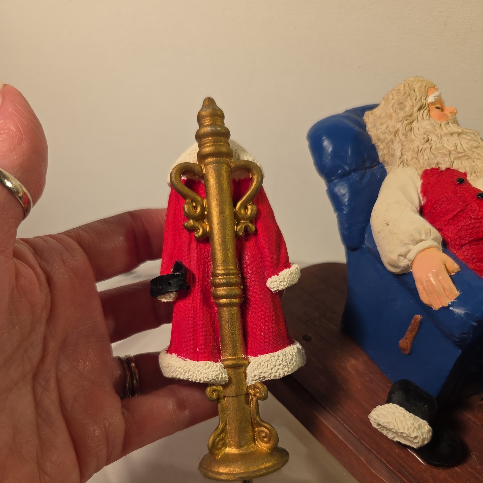 Christmas La-Z-Boy Santa Dog Sleeping Lazyboy Recliner 1994 Dec 26 Rare