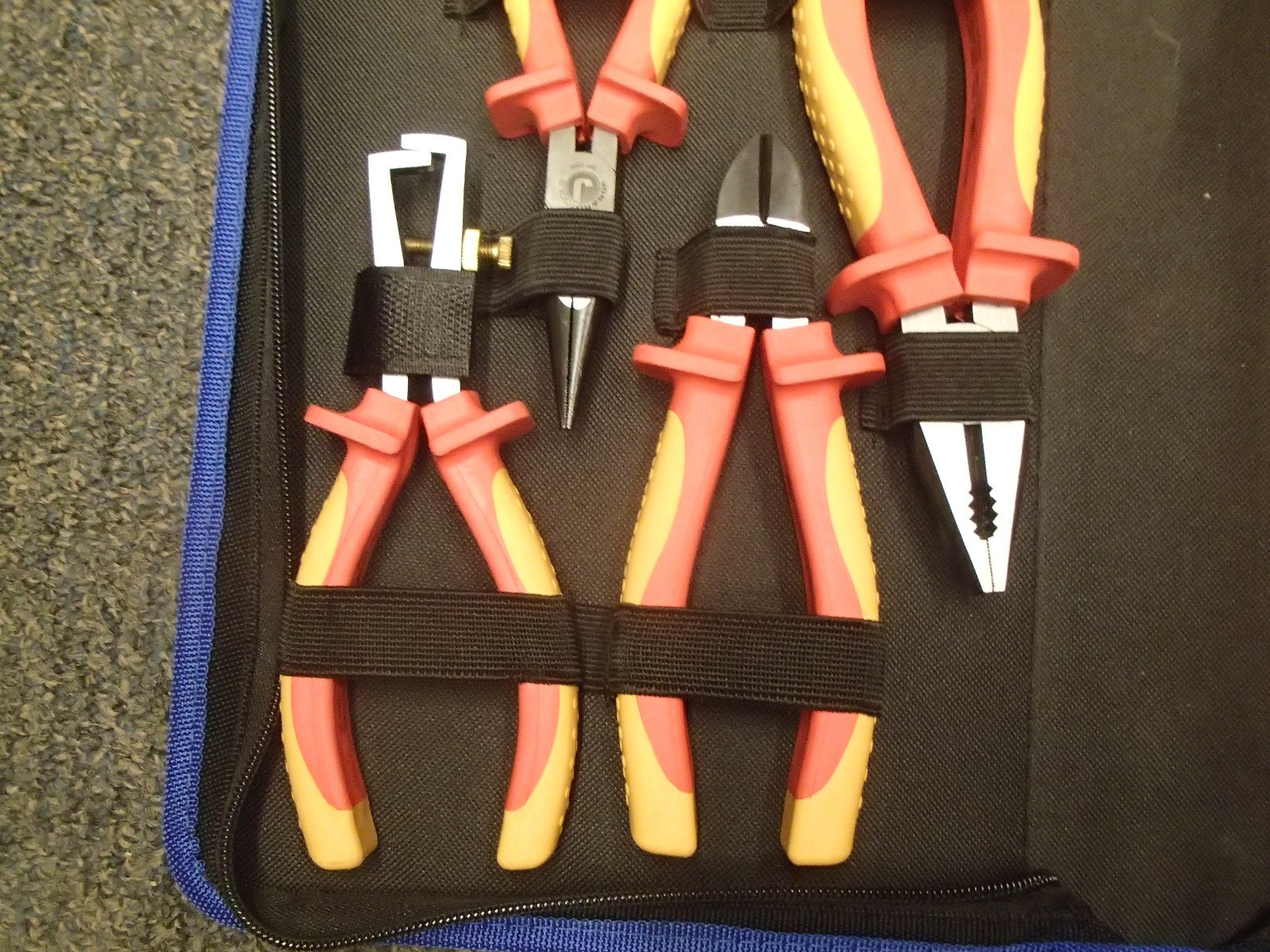 Jonard 11 Piece Insulated Tool Kit TK-110INS