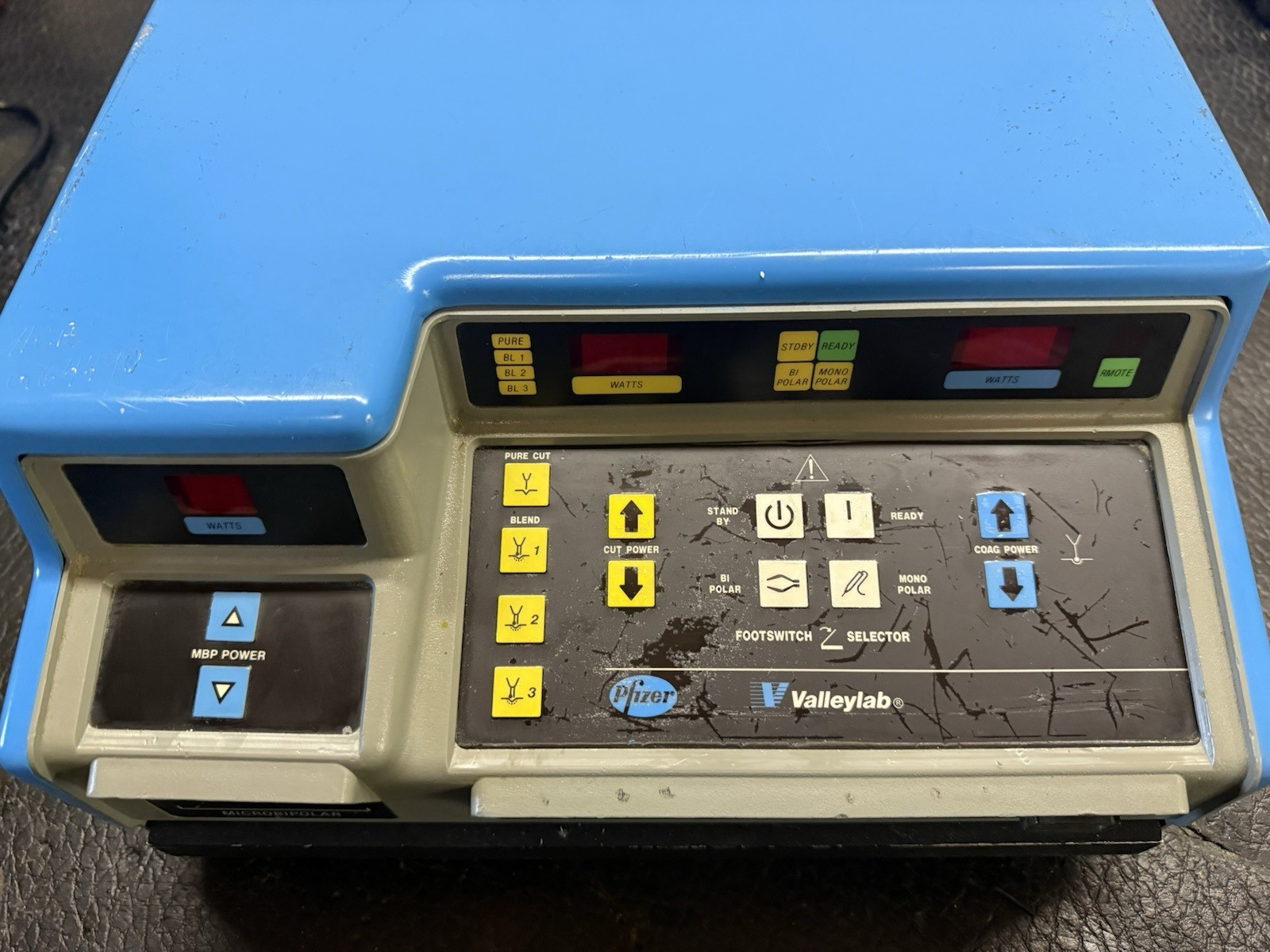 Valleylab Force 2 Electrosurgical Unit ESU Solid State Not Working AS IS