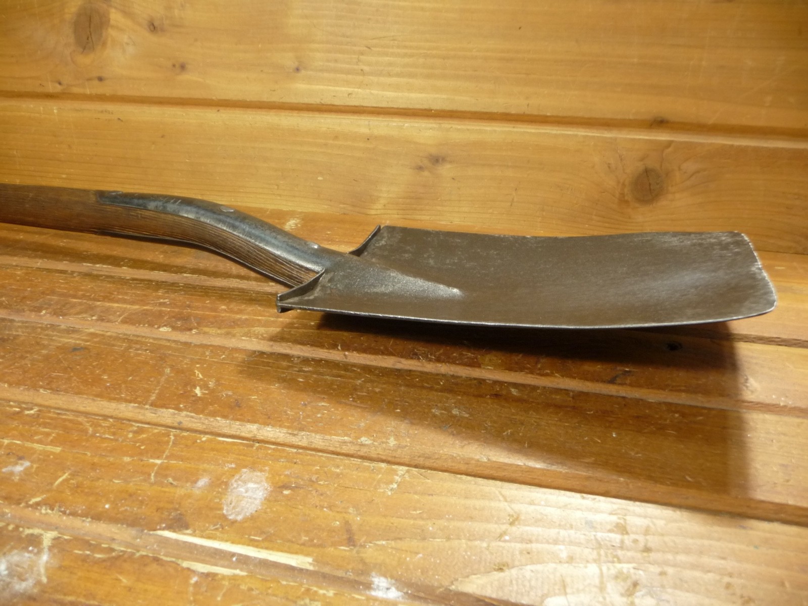 Vintage SIMPSON No. 2 Shovel Wood D Handle Spade Garden Antique