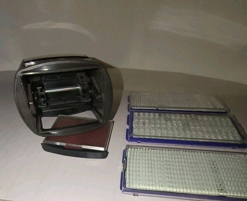 2000 Plus Heavy Duty Custom Make Your Own Stamp Kit Self-Inking + Black, Red Ink