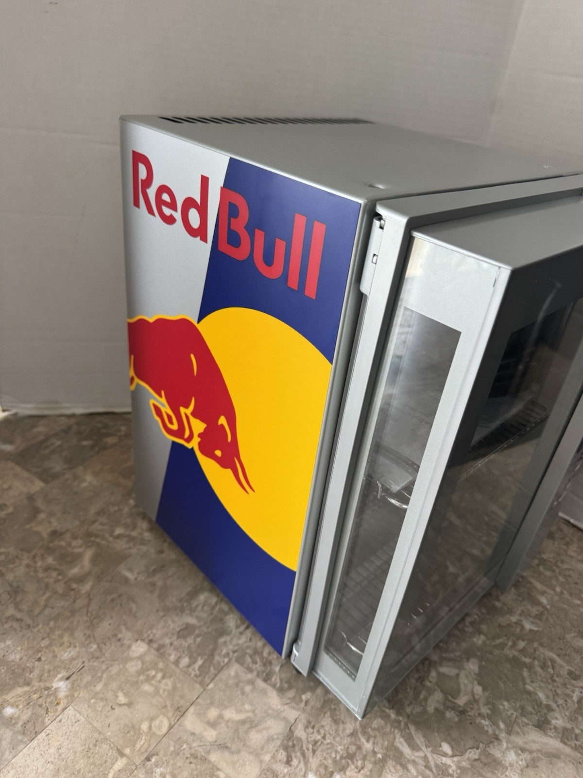 New Red Bull Mini Fridge Baby Cooler 2020 RB-BC 2020 Eco LED KEY + MANUAL